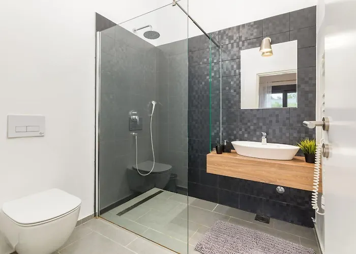 Sama By Villsy Villa