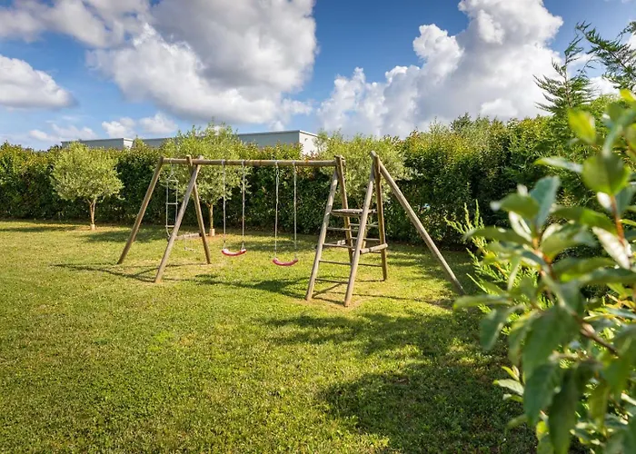 Sama By Villsy Villa